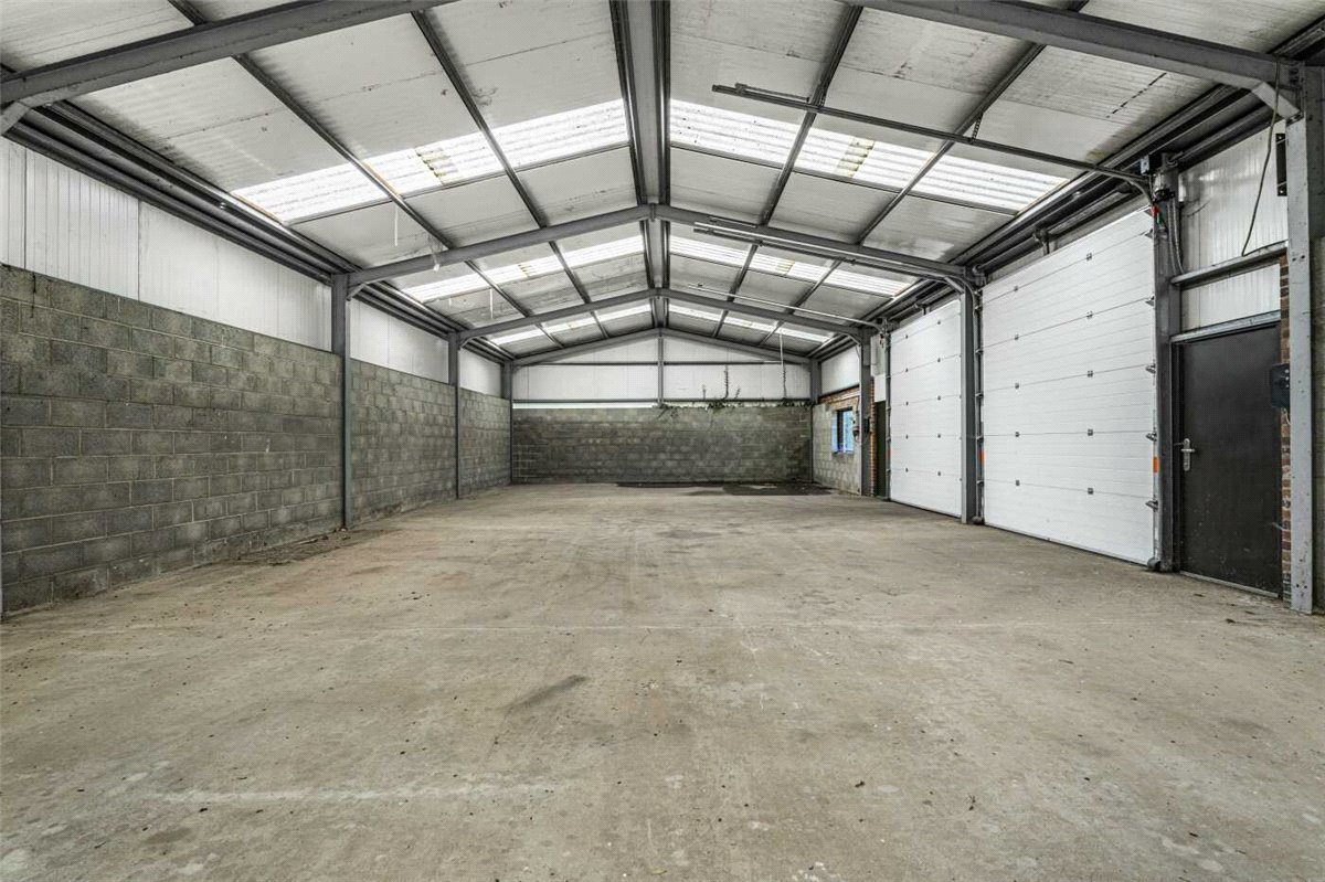 5 bedroom house, Shaw Lane, Kings Bromley DE13 - Let Agreed