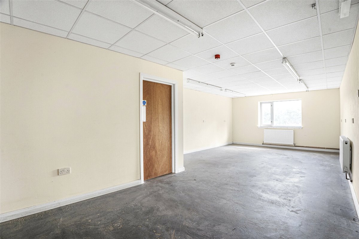 5 bedroom house, Shaw Lane, Kings Bromley DE13 - Let Agreed