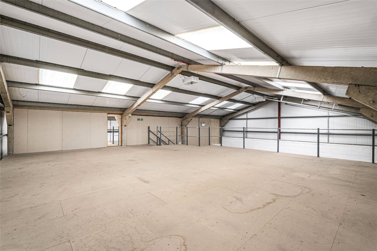 5 bedroom house, Shaw Lane, Kings Bromley DE13 - Let Agreed