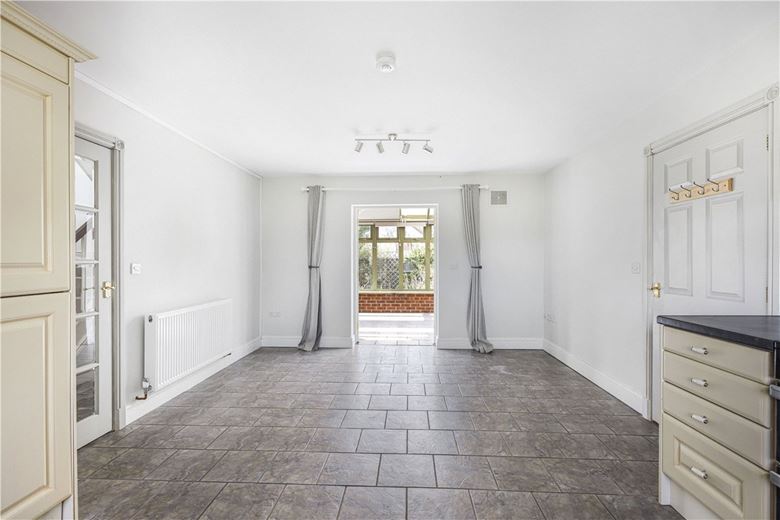 3 bedroom house, Edgeway Road, Marston OX3 - Let Agreed