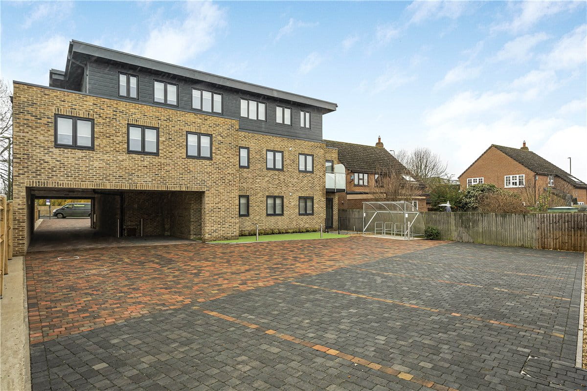 2 bedroom flat, Drayton Road, Abingdon OX14 - Available
