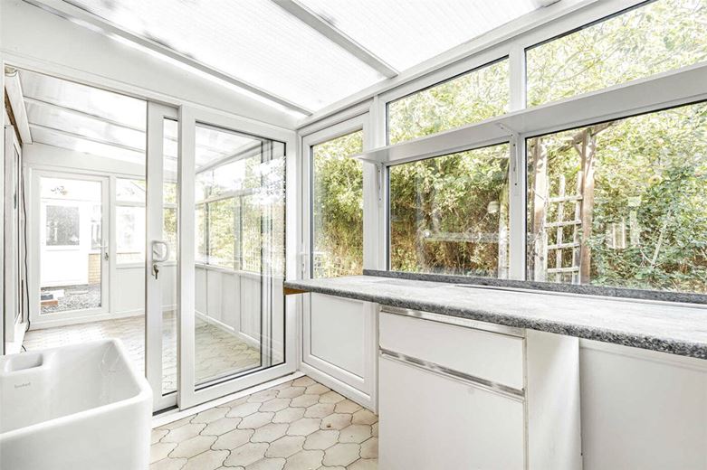 3 bedroom bungalow, Hodgetts Lane, Burton Green CV8 - Available