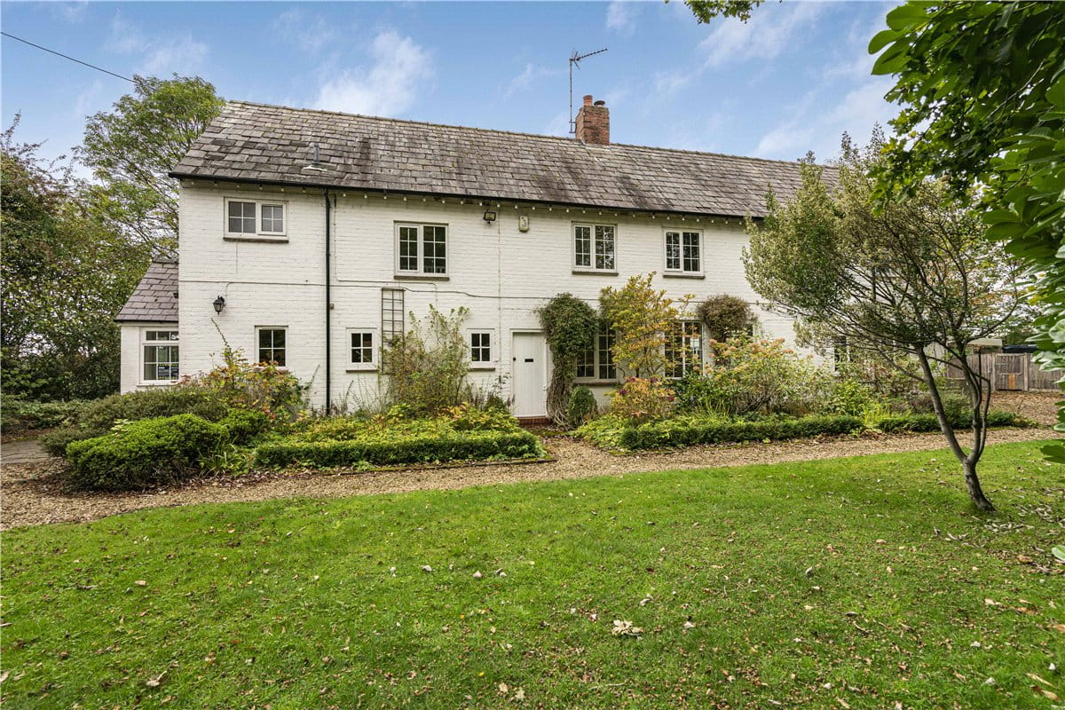 7 bedroom cottage, Heyrose Lane, Over Tabley WA16 - Available