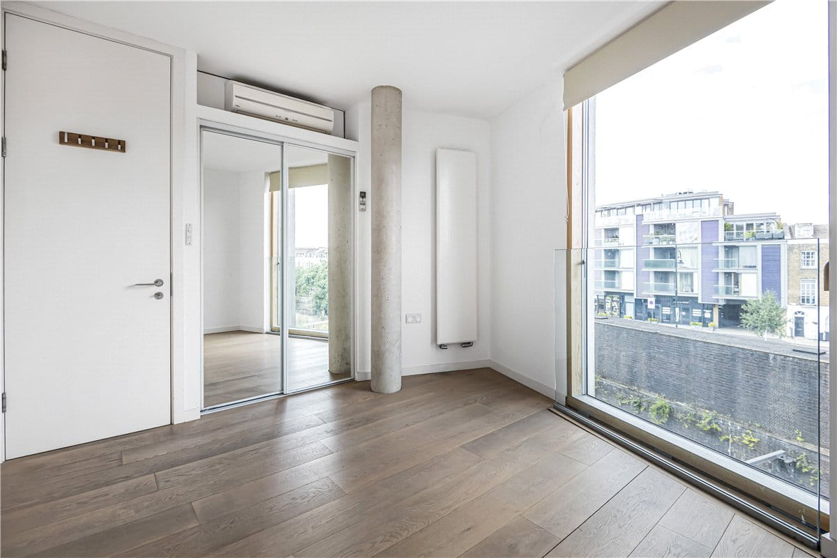 4 bedroom house, Parkway, London NW1 - Available