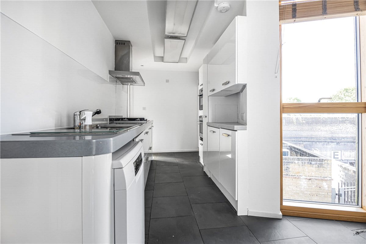 4 bedroom house, Parkway, London NW1 - Available