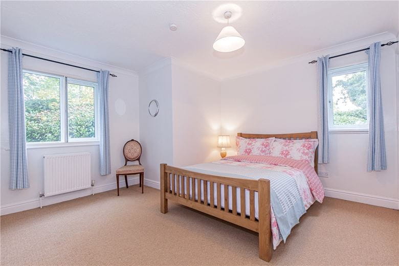 2 bedroom flat, Sunderland Avenue, Oxford OX2 - Available