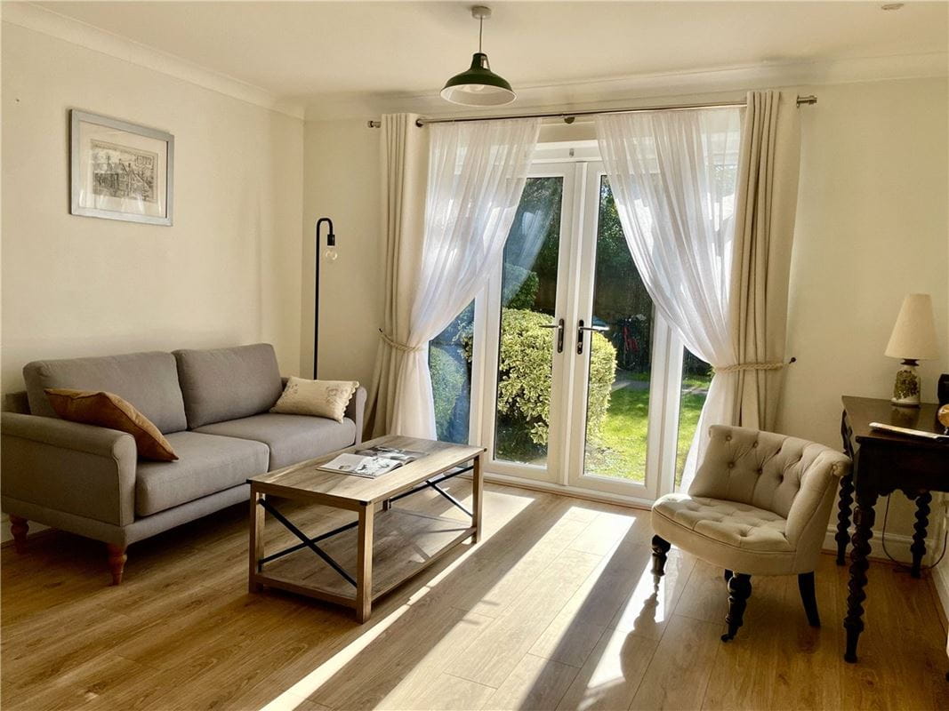 2 bedroom flat, Sunderland Avenue, Oxford OX2 - Available