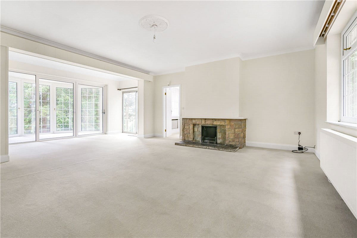 2 bedroom bungalow, Birch Tree Lane, Whitmore ST5 - Available