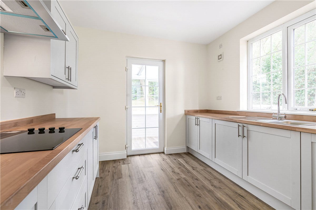 2 bedroom bungalow, Birch Tree Lane, Whitmore ST5 - Available