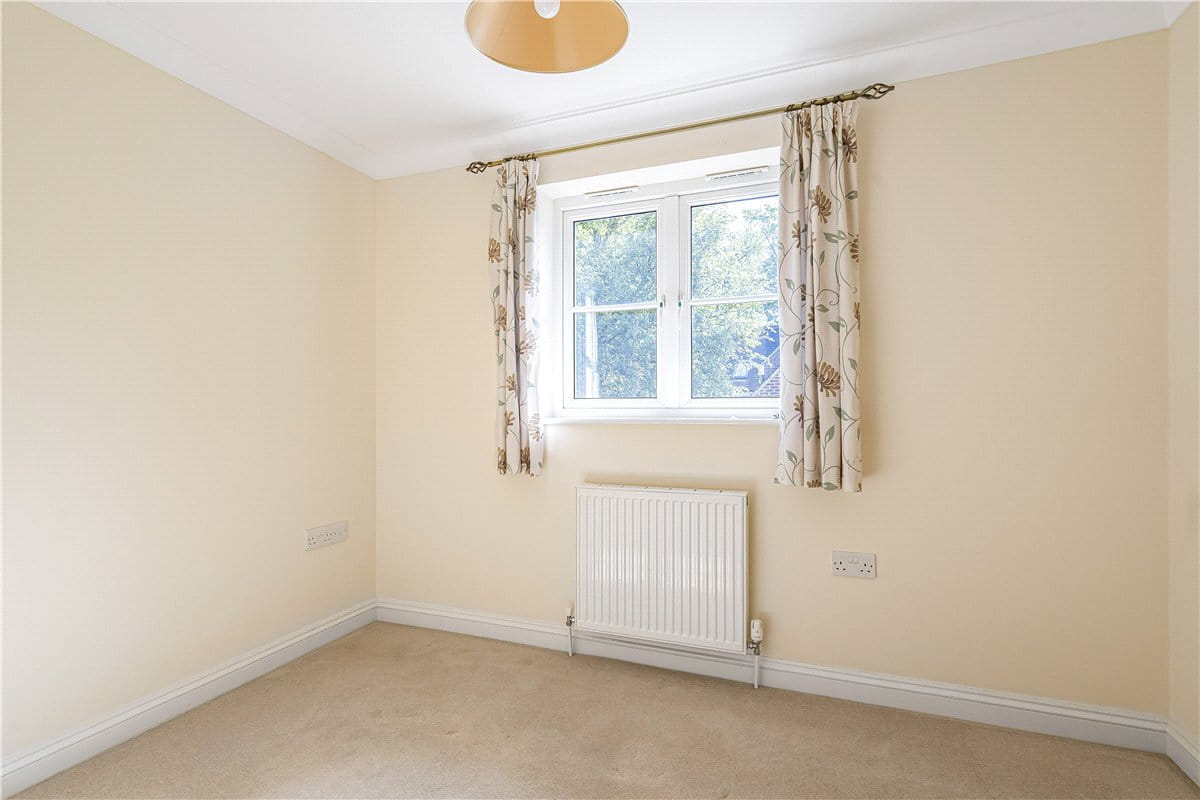 4 bedroom house, Poppy Close, Yarnton OX5 - Available