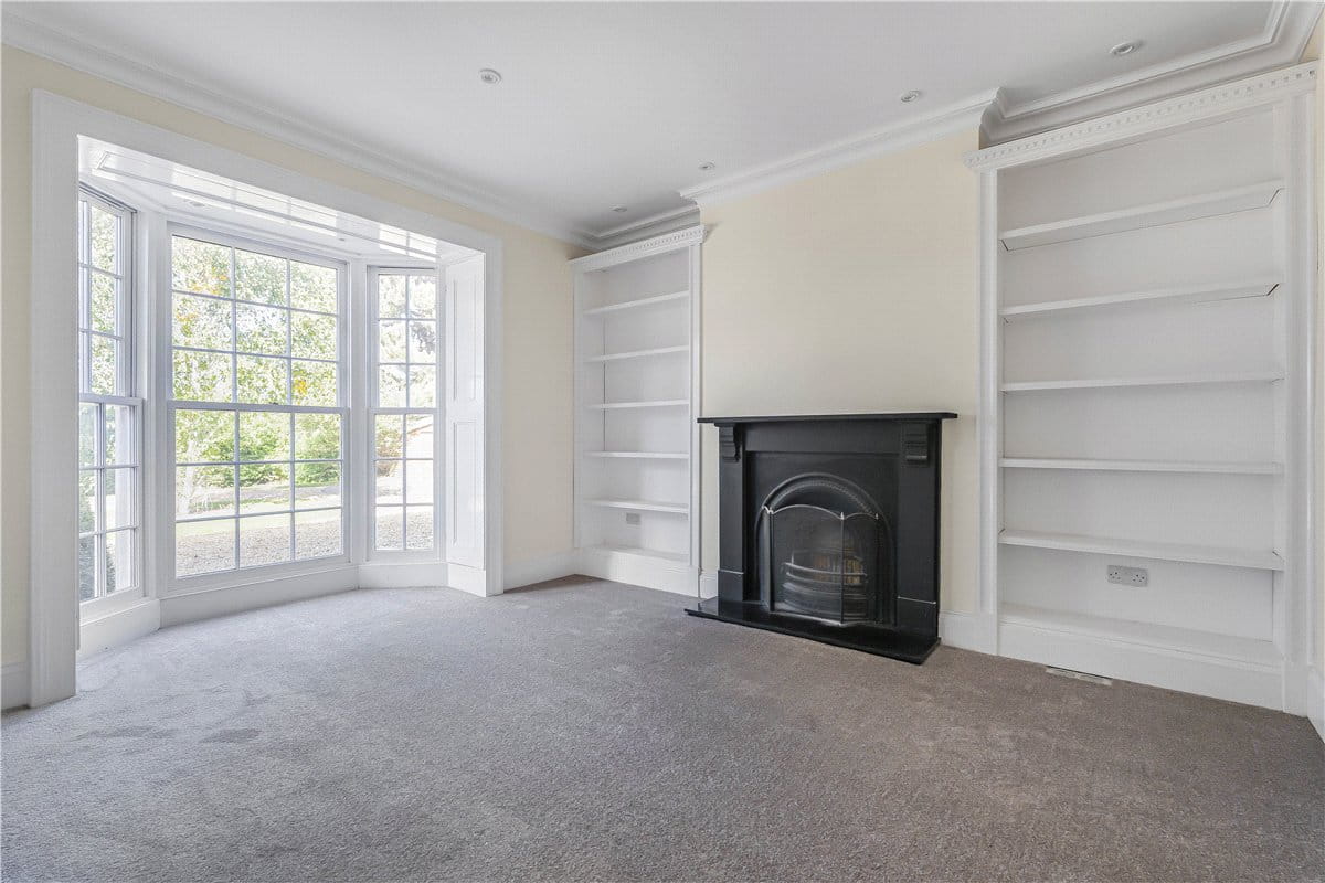 5 bedroom house, Darnford Lane, Lichfield WS14 - Available