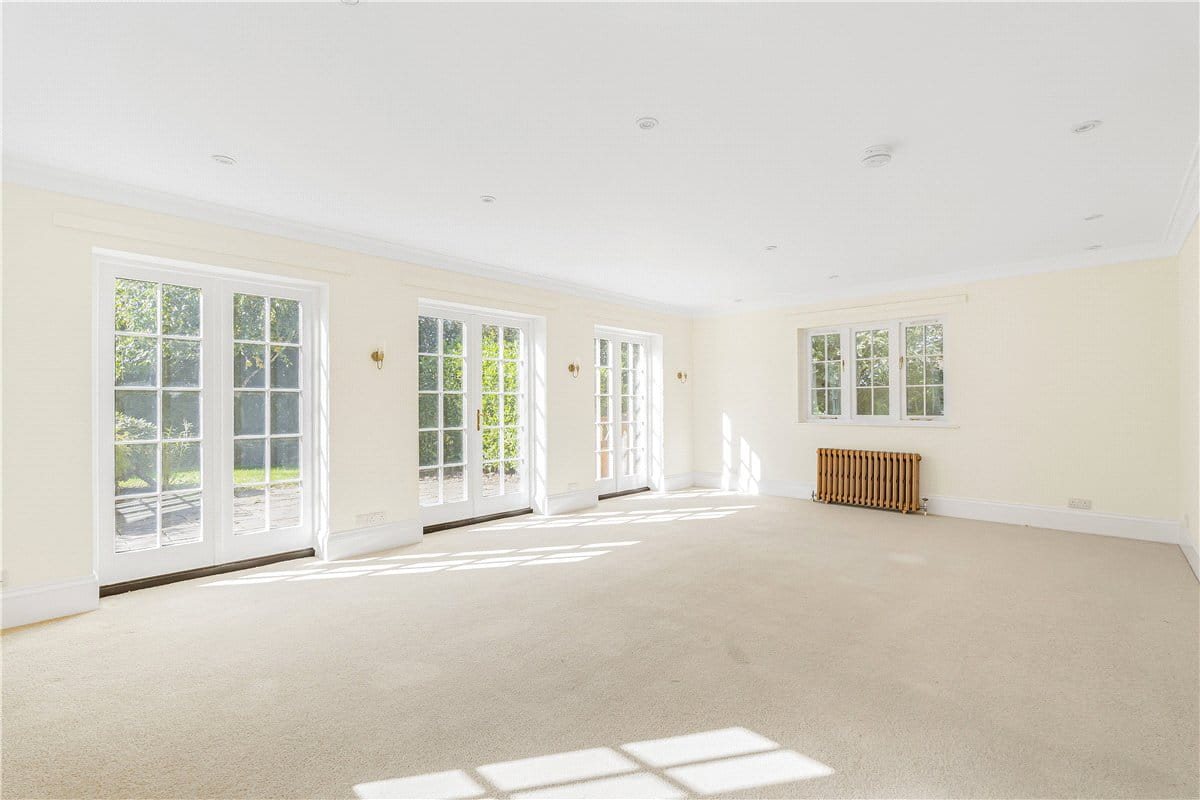 5 bedroom house, Darnford Lane, Lichfield WS14 - Available