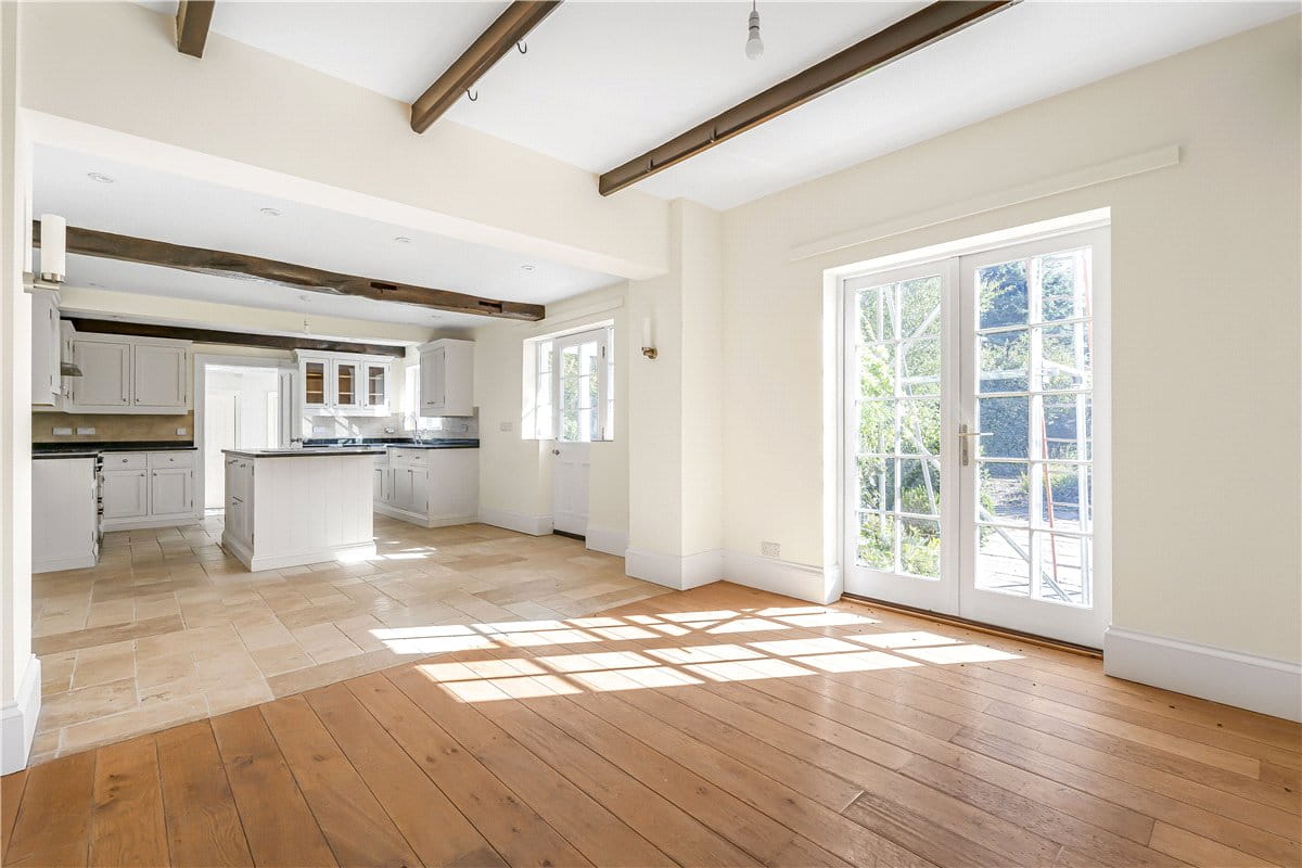 5 bedroom house, Darnford Lane, Lichfield WS14 - Available