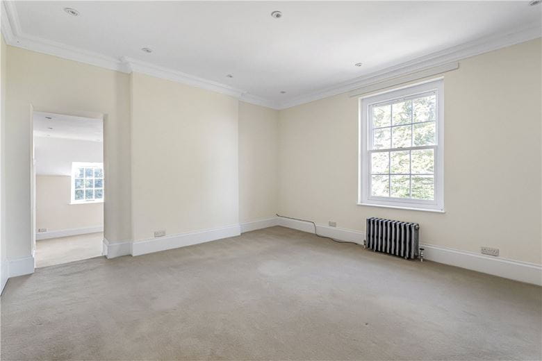 5 bedroom house, Darnford Lane, Lichfield WS14 - Available