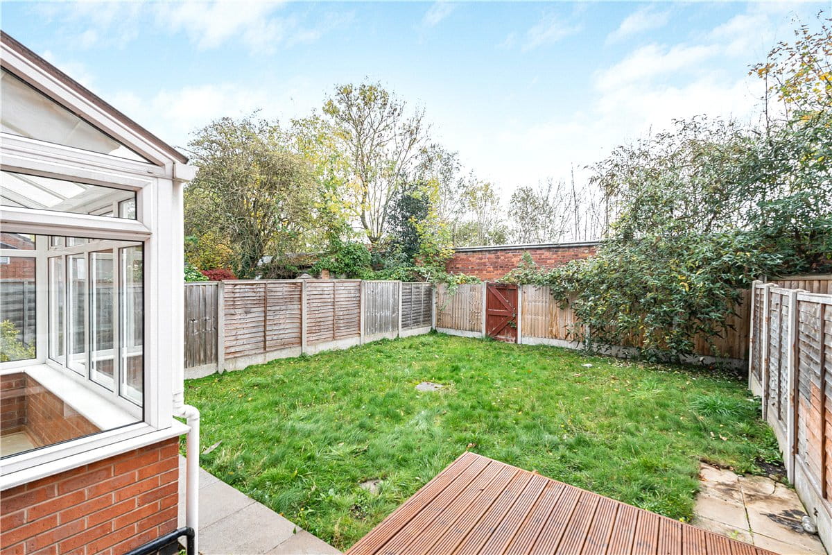 3 bedroom house, Bonsall Street, Long Eaton NG10 - Available