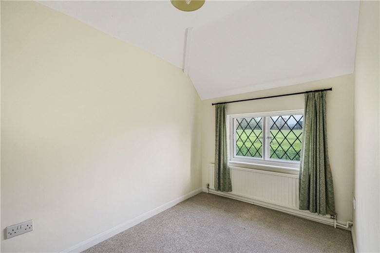 2 bedroom cottage, Great Hampden, Great Missenden HP16 - Available