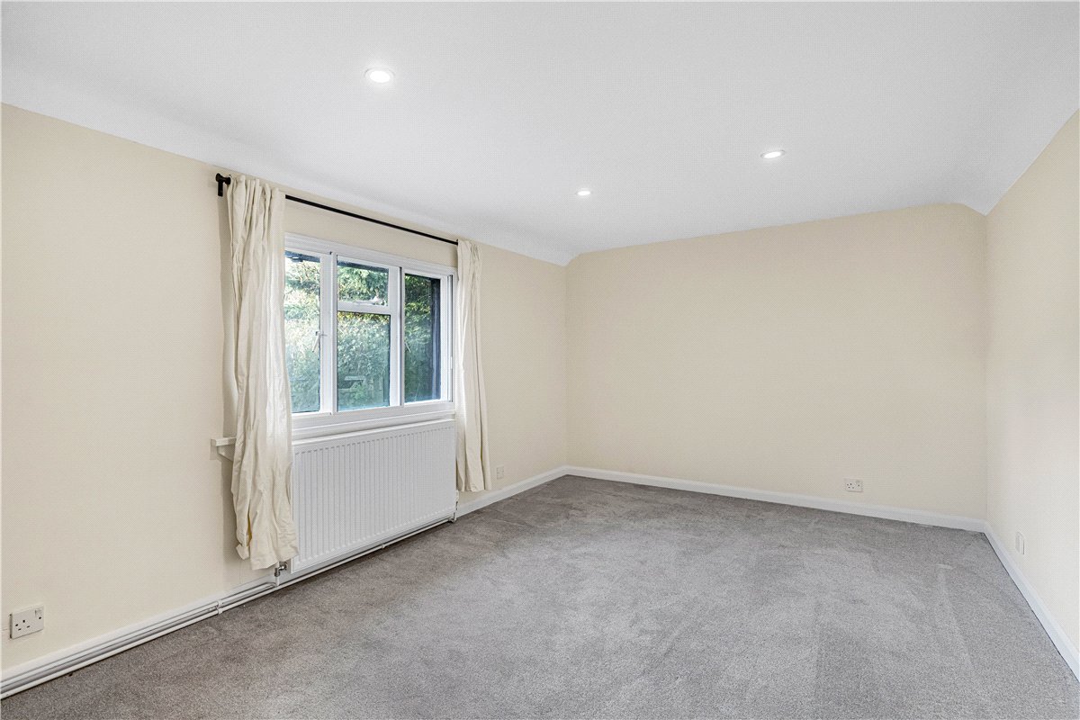 2 bedroom cottage, Great Hampden, Great Missenden HP16 - Available