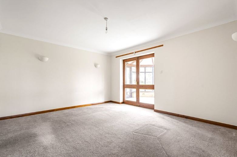 3 bedroom bungalow, Woodthorpe Road, Shuttlewood S44 - Under Offer