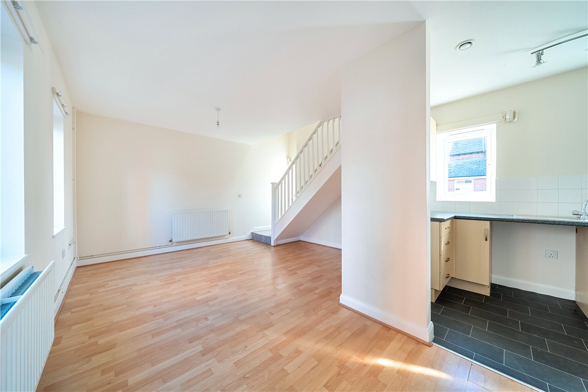 2 bedroom house, Thornfield Square, Long Eaton NG10 - Let Agreed