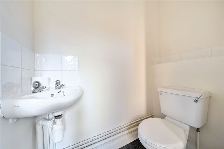 2 bedroom house, Thornfield Square, Long Eaton NG10 - Let Agreed