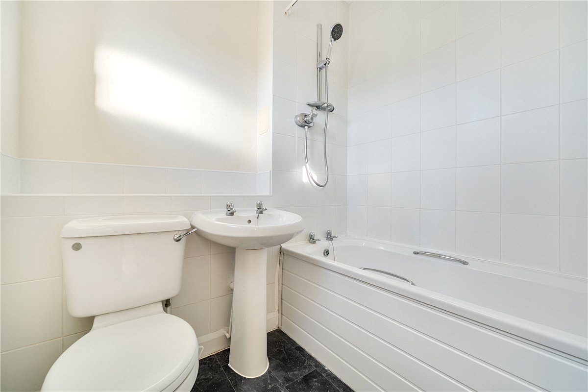 2 bedroom house, Thornfield Square, Long Eaton NG10 - Let Agreed