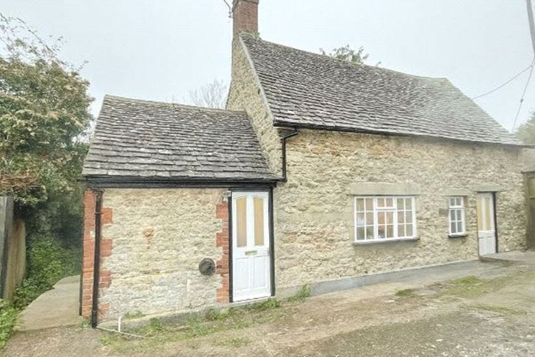 2 bedroom cottage, Wytham, Oxford OX2 - Available