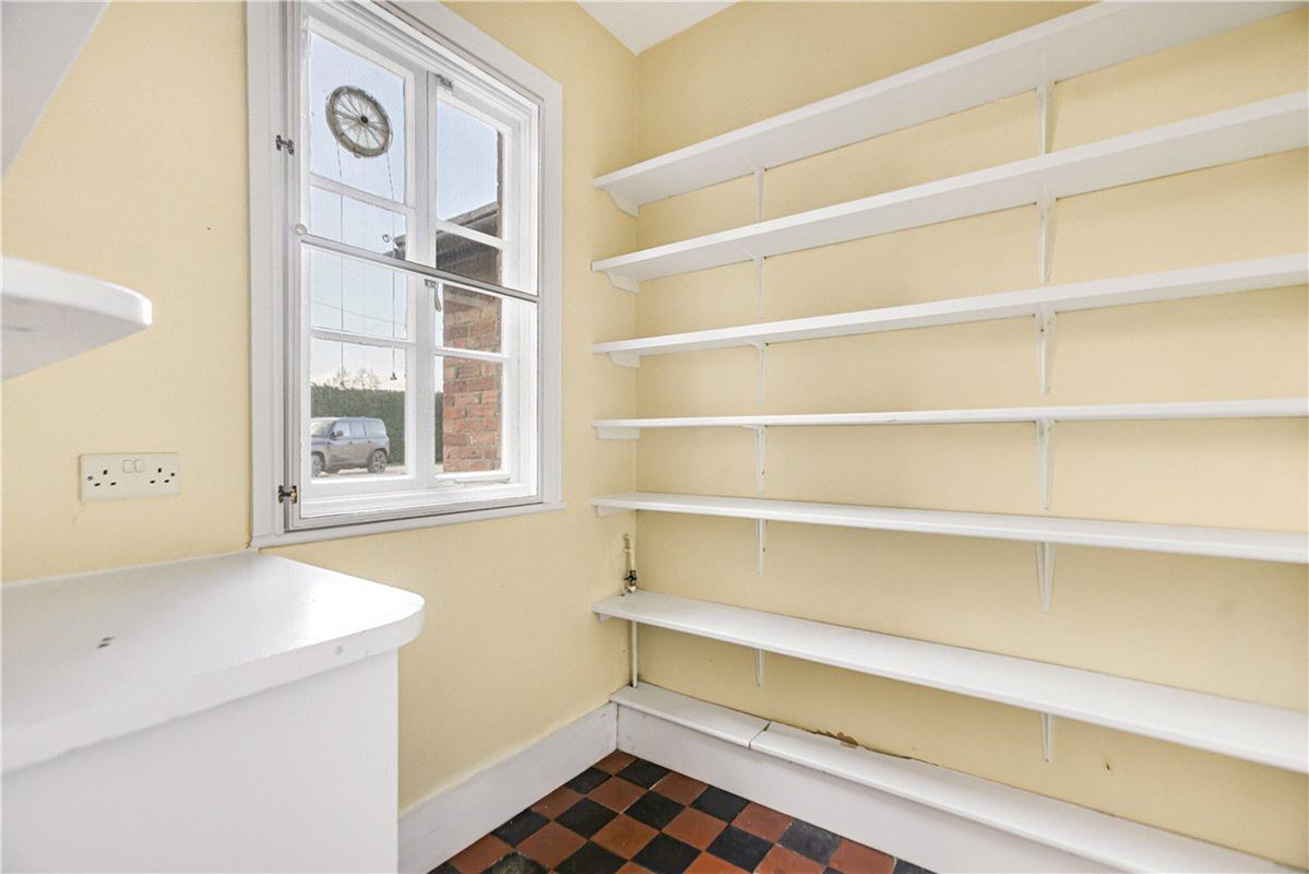 5 bedroom house, Clifton Road, Deddington OX15 - Available