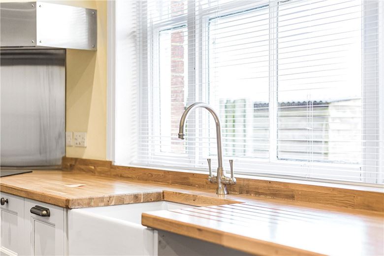 5 bedroom house, Clifton Road, Deddington OX15 - Available