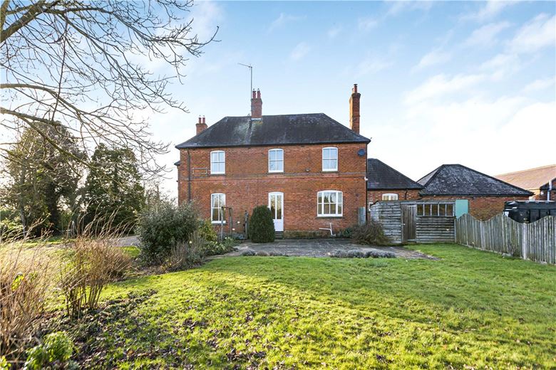 5 bedroom house, Clifton Road, Deddington OX15 - Available