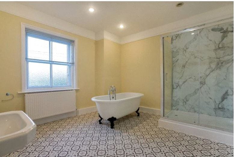 5 bedroom house, Clifton Road, Deddington OX15 - Available