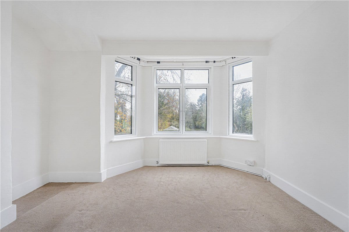 4 bedroom house, Frith Hill, South Heath HP16 - Available