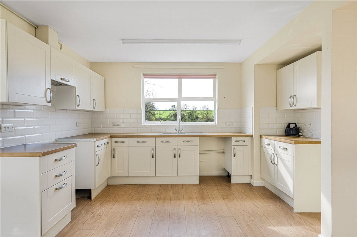 4 bedroom house, Enstone Road, Westcote Barton OX7 - Available