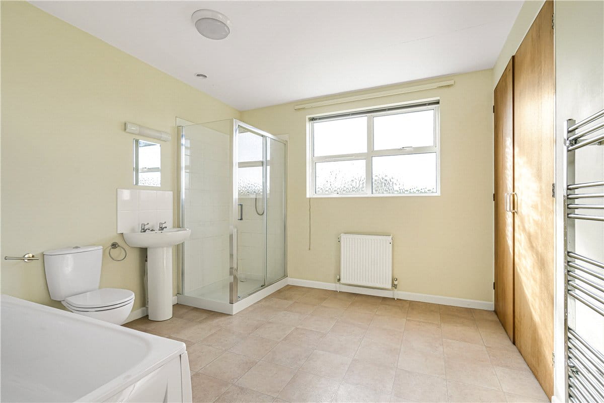 4 bedroom house, Enstone Road, Westcote Barton OX7 - Available