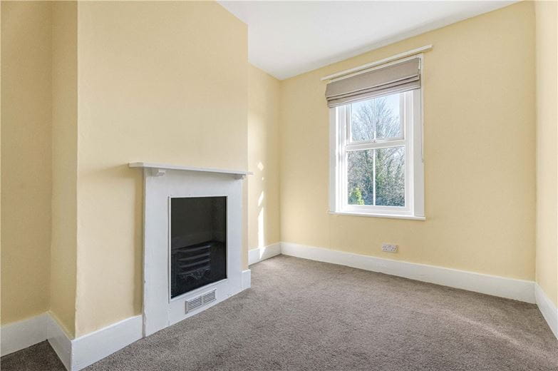 2 bedroom house, Alchester Terrace, Bicester OX26 - Available