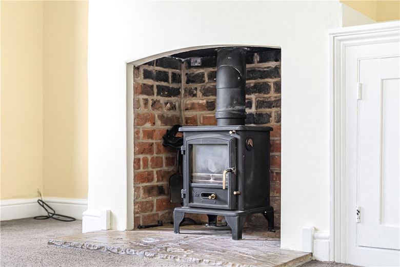 2 bedroom house, Alchester Terrace, Bicester OX26 - Available