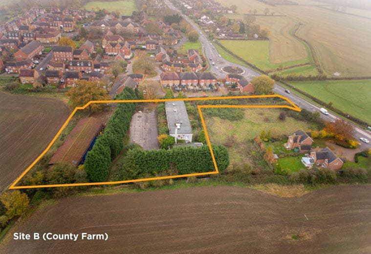  , Wendover Road, Stoke Mandeville HP22 - Sold