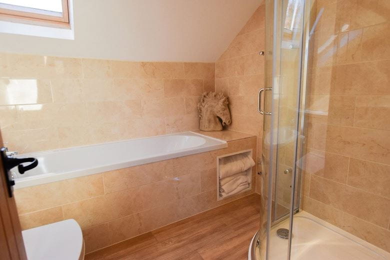 2.3 acres House, Fordwells, Witney OX29 - Available