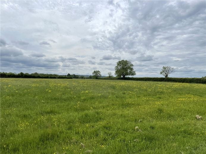 9 acres Land, Moorlands Farm Equestrian, Fencott Road OX52RP - Sold