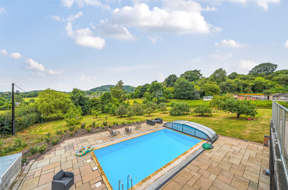 3 acres House, Stourport Road, Great Witley WR6 - Available