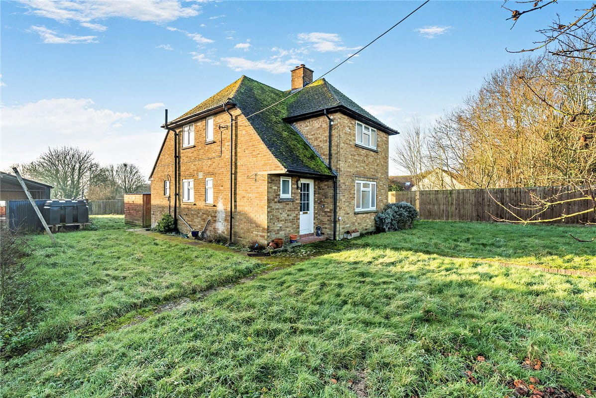  Farm, Aston Road, Haddenham HP17 - Available