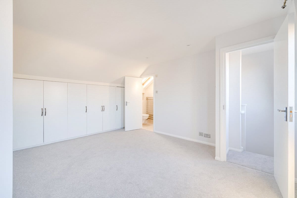 2 bedroom flat, Edgarley Terrace, London SW6