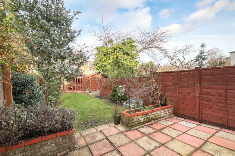 4 bedroom house, Lysia Street, London SW6