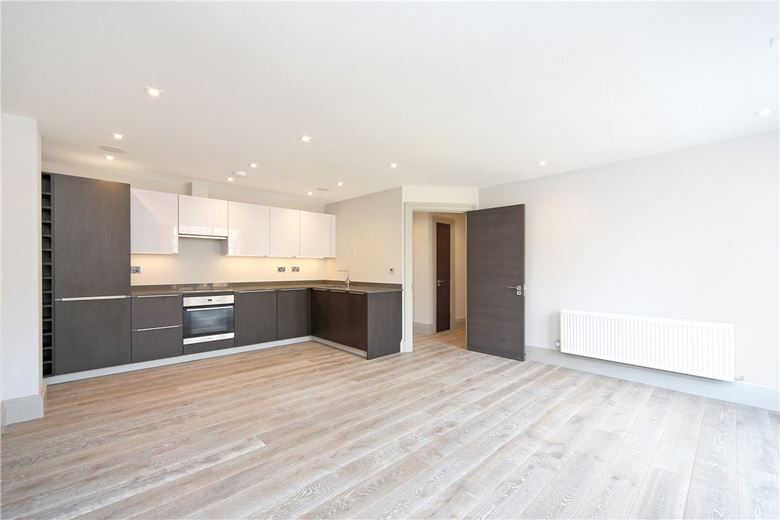 1 bedroom flat, Grayton House, 498-504 Fulham Road SW6 - Available