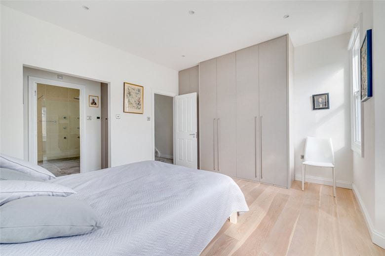 5 bedroom house, Ashington Road, London SW6 - Available