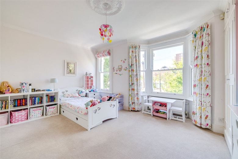 5 bedroom house, Queensmill Road, London SW6