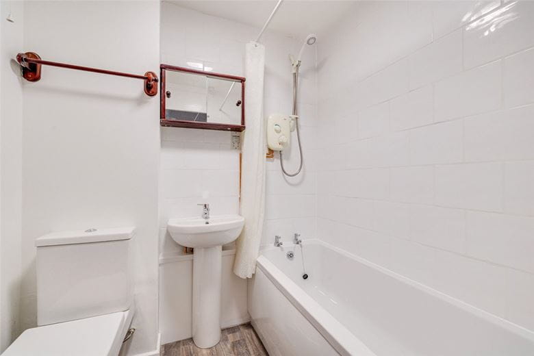 1 bedroom flat, Mayfield Road, London W12