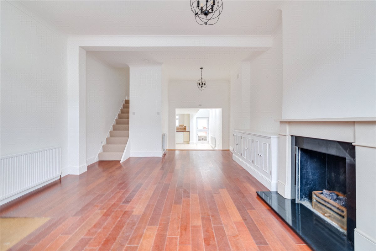 4 bedroom house, Hannell Road, London SW6