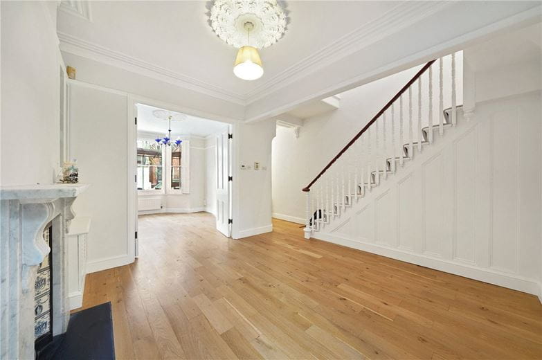 4 bedroom house, Alderville Road, London SW6 - Available