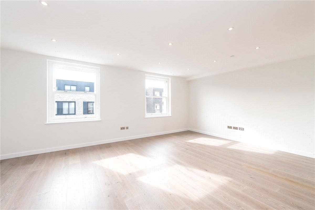 2 bedroom flat, King Street, London W6 - Let Agreed