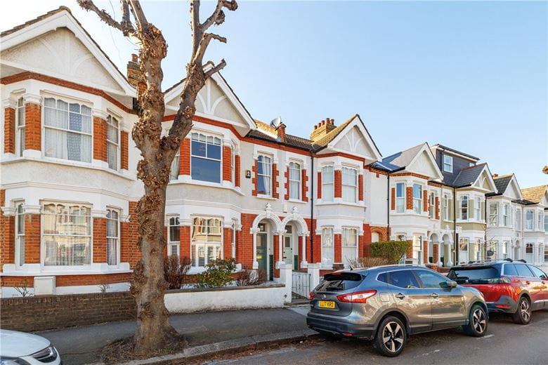 4 bedroom house, Pulborough Road, London SW18 - Available